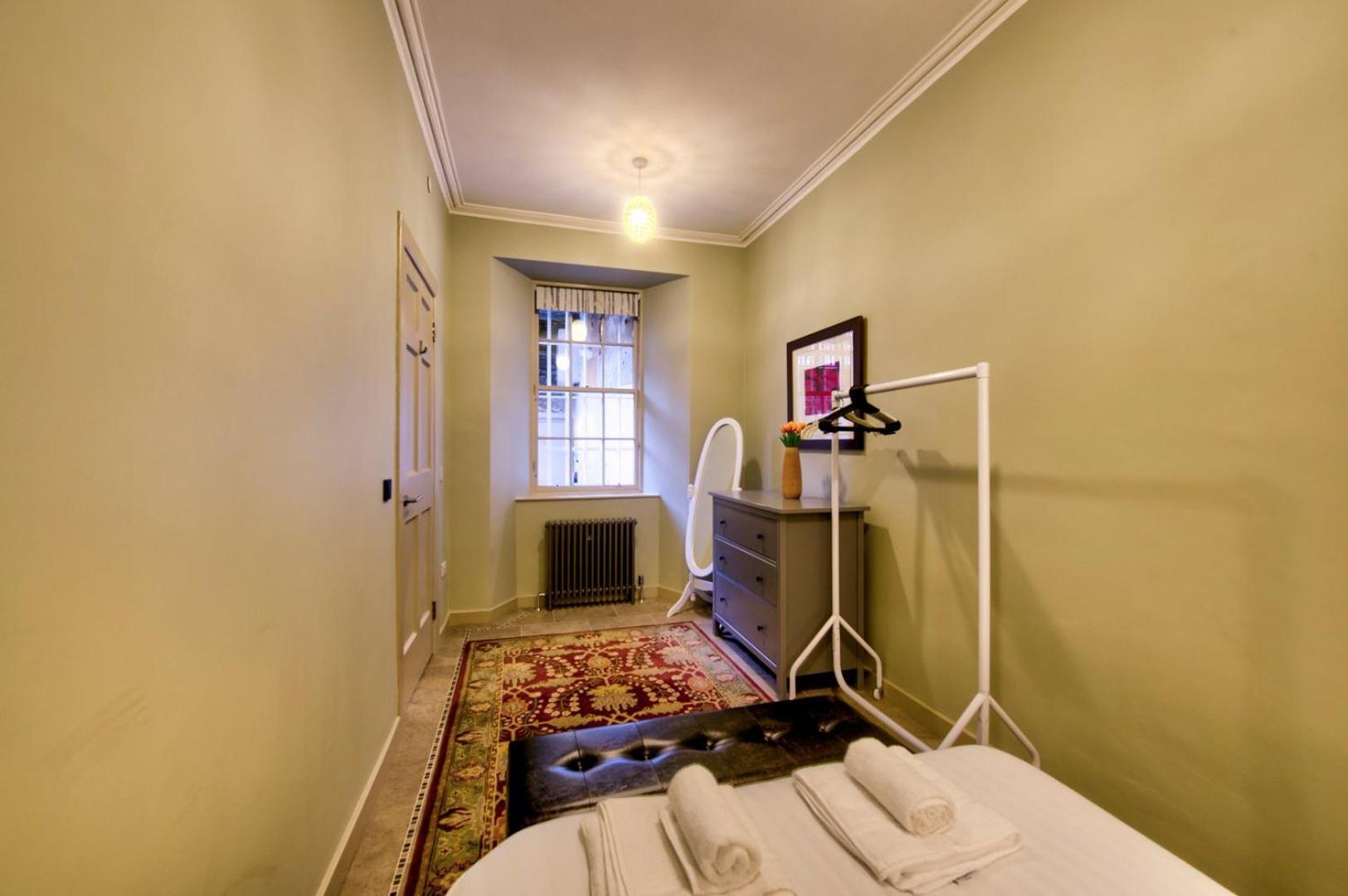 Guestready - Manor Place Basement Apartment Edinburgh Exterior photo